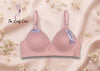 Experience ultimate comfort and seamless
elegance all day long.
Fabric: Premium breathable material for all-day ease Design: Smooth finish with delicate center detailing
Fit: Supportive and comfortable M