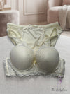 This fancy article is designed for both elegance and comfort, making it a perfect addition to your intimate wear collection.
Crafted from a delicate, intricate floral lace pattern that covers the full cups, the wide under-bust band, and the matching panti